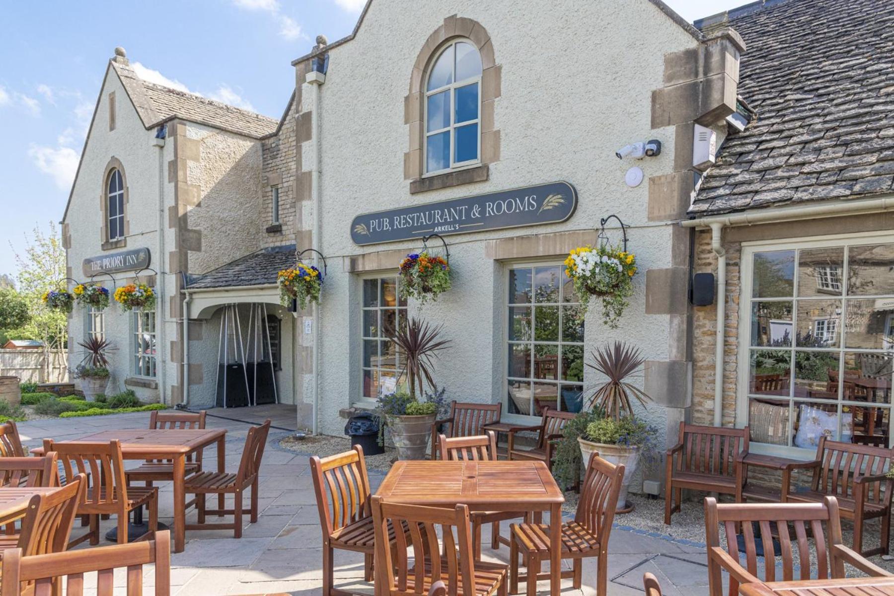 Priory Inn Tetbury Kültér fotó